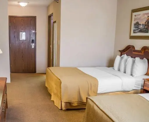 Quality Inn & Suites Manistique