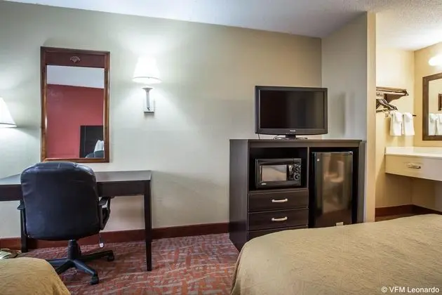 Quality Inn & Suites (Monroe)
