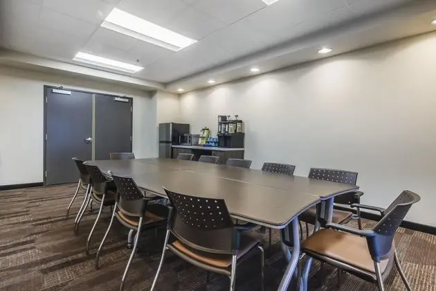 Quality Inn and Suites Moose Jaw - İş / Konferans