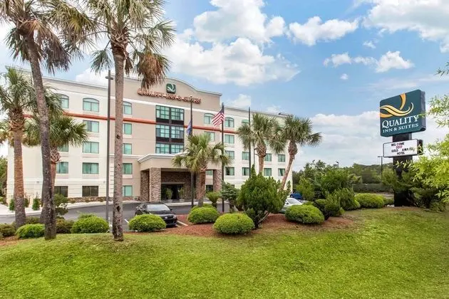 Quality Inn & Suites North Myrtle Beach - Dış Mekan