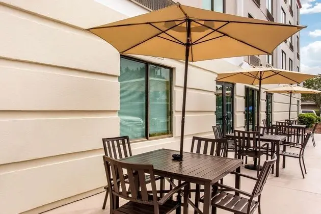 Quality Inn & Suites North Myrtle Beach - Havuz