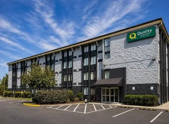 Quality Inn and Suites North Seattle - Dış Mekan