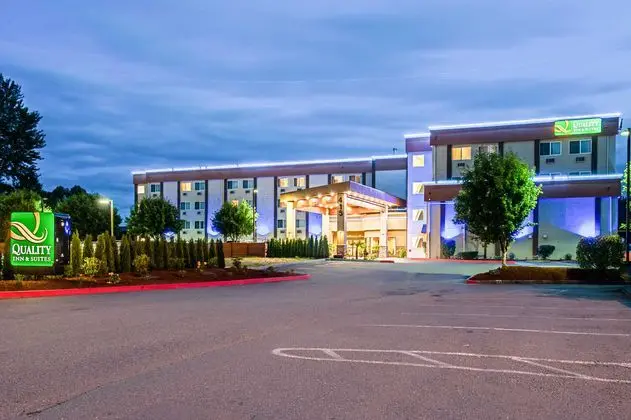 Quality Inn & Suites Pacific  Seattle