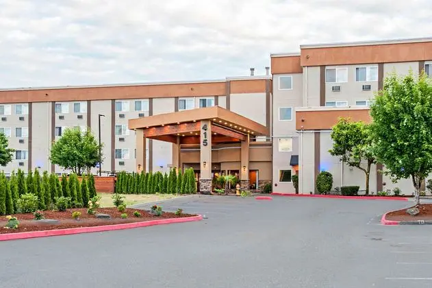 Quality Inn & Suites Pacific  Seattle