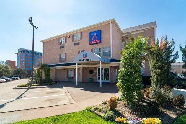 Quality Inn & Suites - Dış Mekan