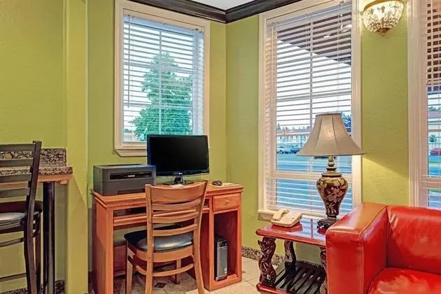 Quality Inn & Suites