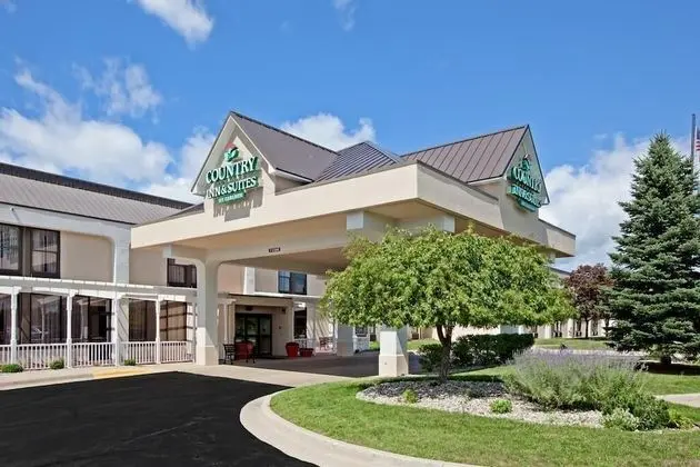 Quality Inn & Suites - Dış Mekan