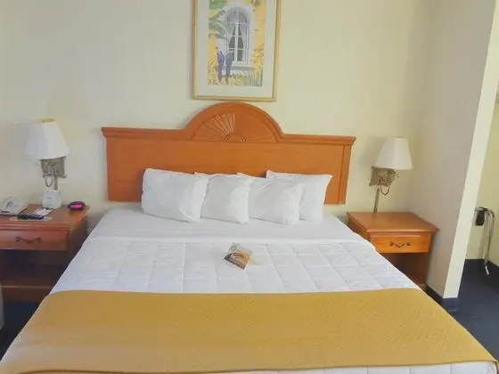 Quality Inn & Suites Sarasota