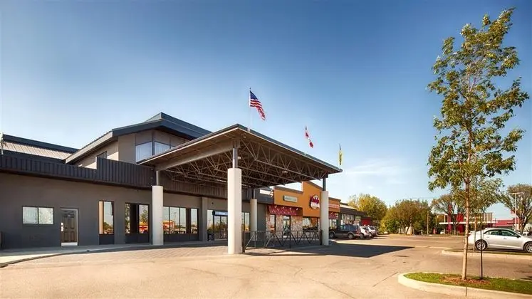 Quality Inn & Suites Saskatoon