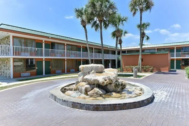 Quality Inn & Suites Sebring North