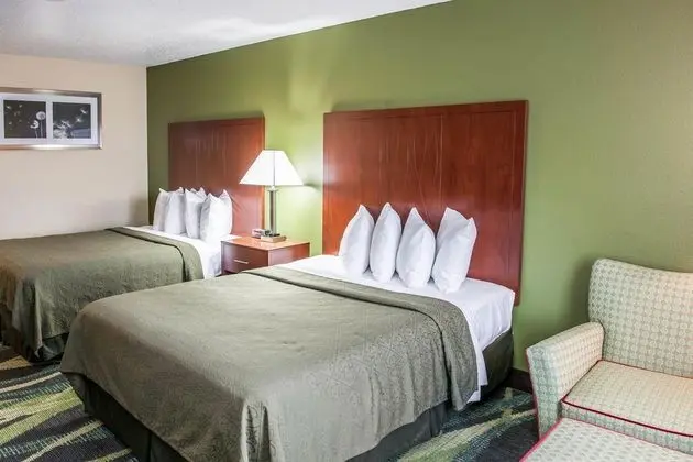 Quality Inn & Suites South Bend - 1