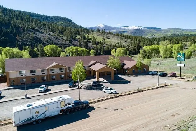 QUALITY INN SUITES South Fork