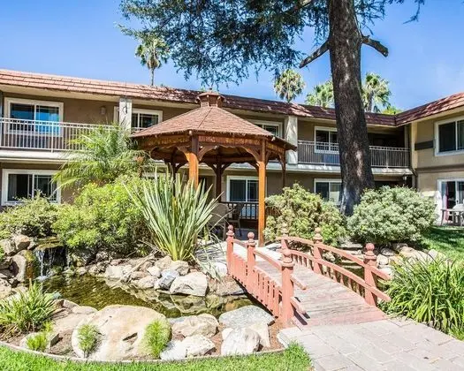 Quality Inn & Suites Thousand Oaks - US101