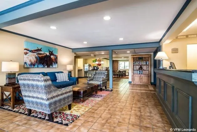 Quality Inn Syracuse
