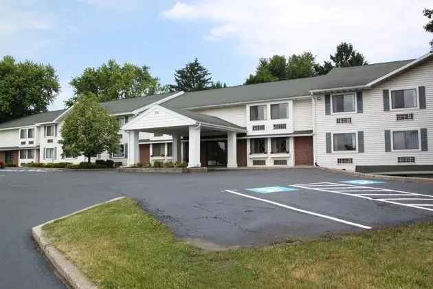 Quality Inn Syracuse - Dış Mekan