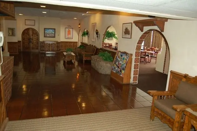 Quality Inn Taos - Lobi