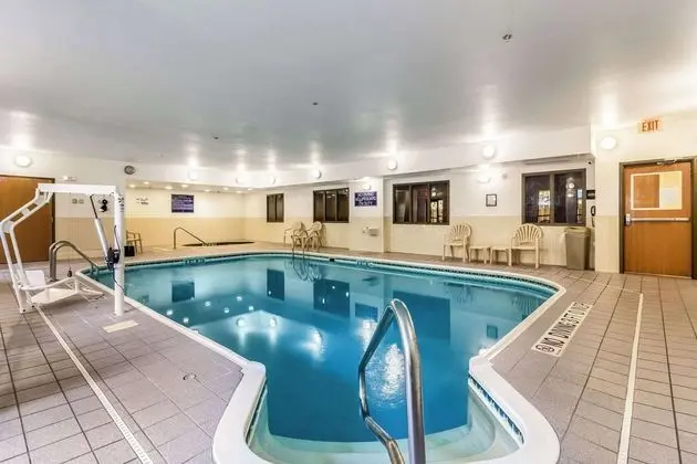 Quality Inn Texas City - Havuz
