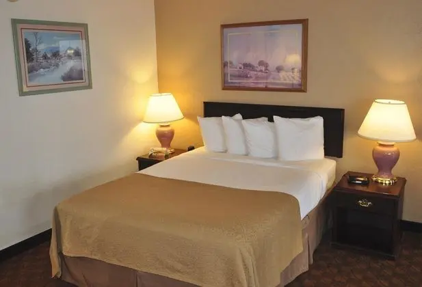 Quality Inn Uptown