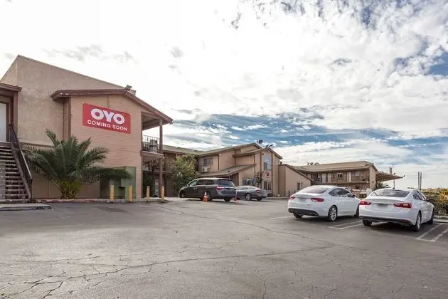 Quality Inn Victorville I-15 - Dış Mekan