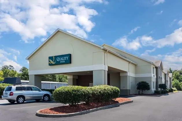 Quality Inn Warsaw near Rappahannock River - Dış Mekan