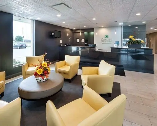 Quality Inn Wauseon - Lobi