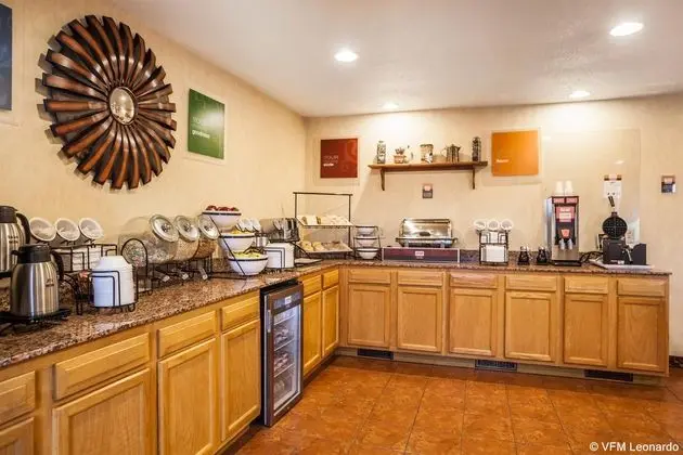 QUALITY INN Waverly Area