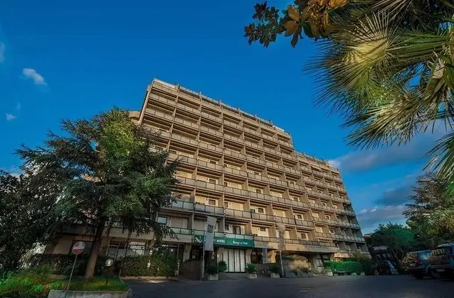 Quality Hotel Rouge et Noir Roma - Dış Mekan