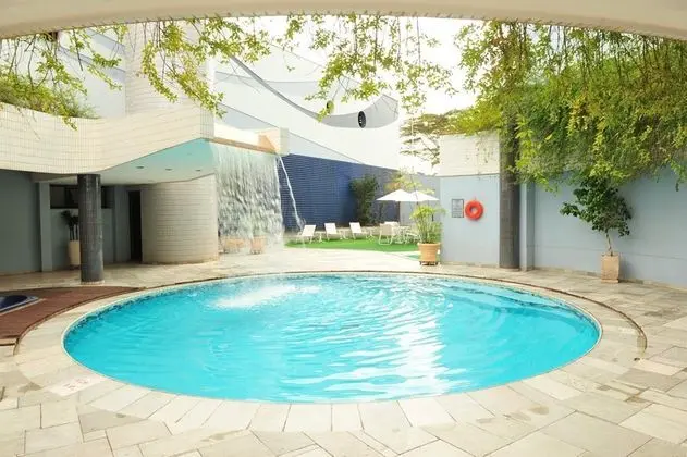 Quality Hotel Saint Paul - Havuz