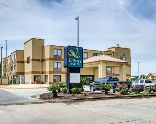 Quality Suites