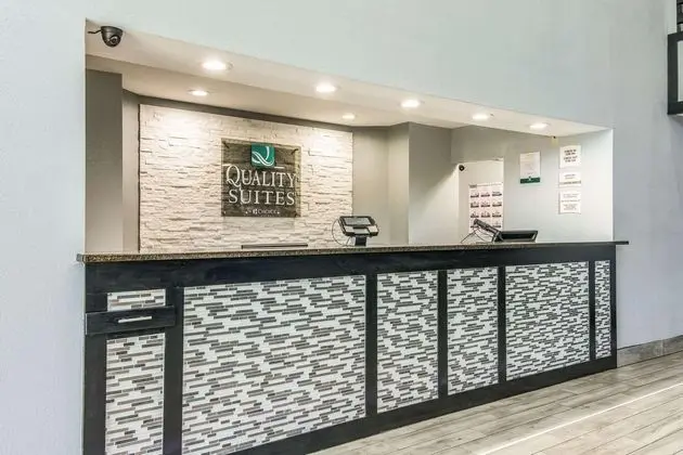 Quality Suites Maumelle - Little Rock NW