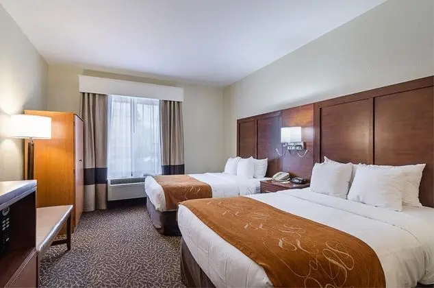 Quality Suites Springdale
