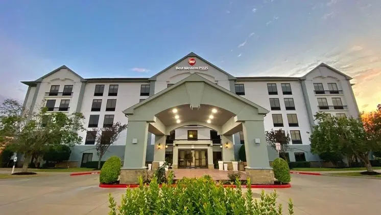 Quality In & Suites Sugar Land//Smart Financial - Dış Mekan