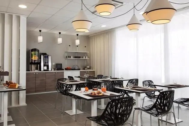 Quality Suites Toulouse-Blagnac - Yeme / İçme