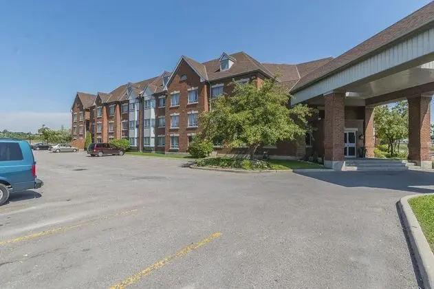 Quality Suites Hotel Whitby