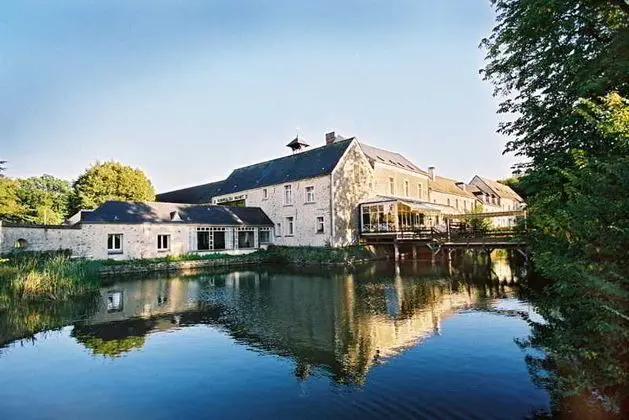 Qualys-Hotel Auberge du Manet