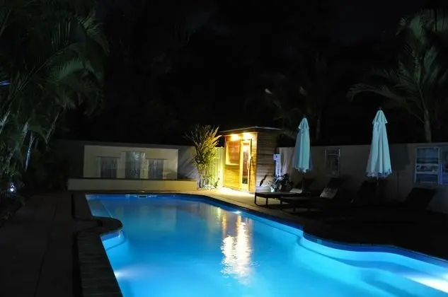 Quarterdecks Retreat - Havuz