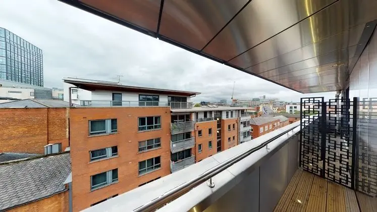 Quay Apartments Manchester - Dış Mekan
