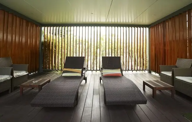 Qube Suites Sukhumvit - Havuz