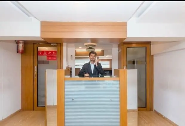 Hotel Qubestay Airport - Lobi