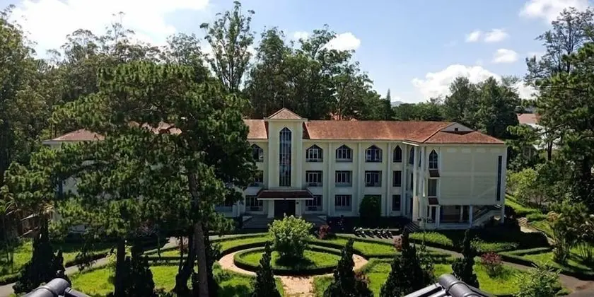 Queen Villa 2 Hotel