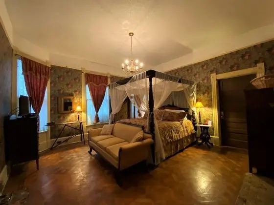 The Queen Anne Inn - Oda