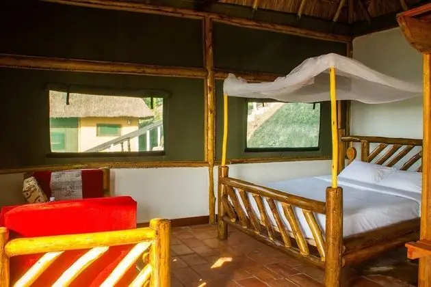 Queen Elizabeth Park View Tourist Lodge - Oda