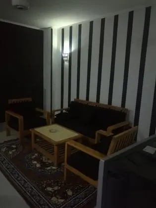 Queen Hostel - Lobi