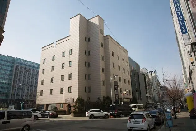 Hotel Queen Incheon Airport