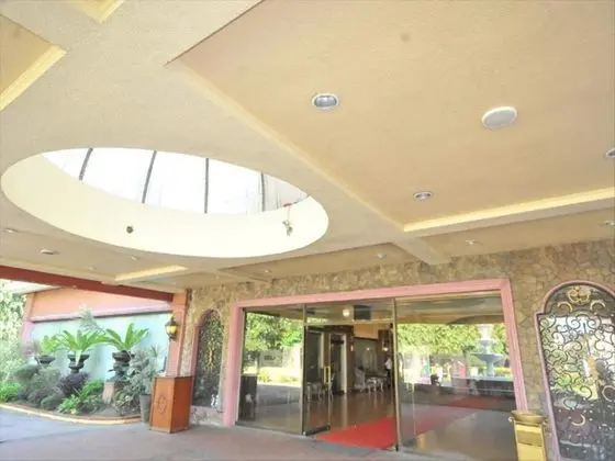 Queen Margarette Hotel Main