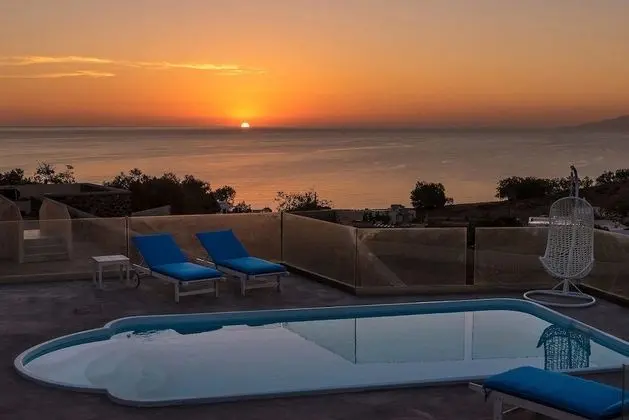 Queen of Santorini - Öne Çıkan Resim