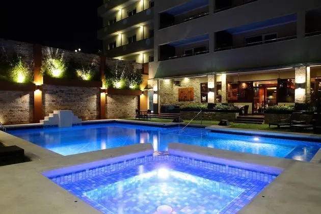 Queens Hotel - Havuz