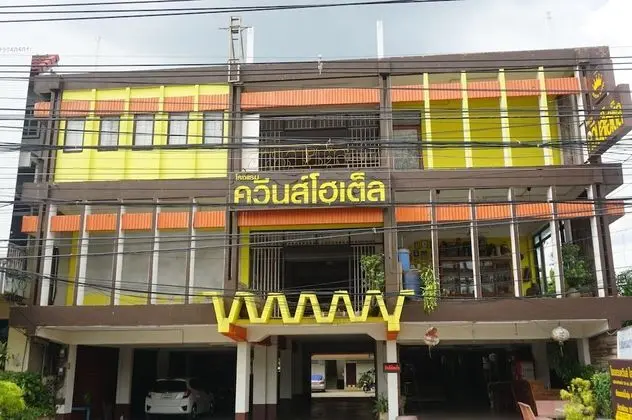 Queens Hotel