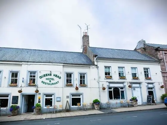 Queens Head Hotel - Dış Mekan