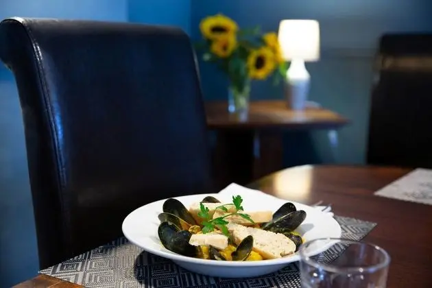 Queens Head Hotel - Yerinde Yemek